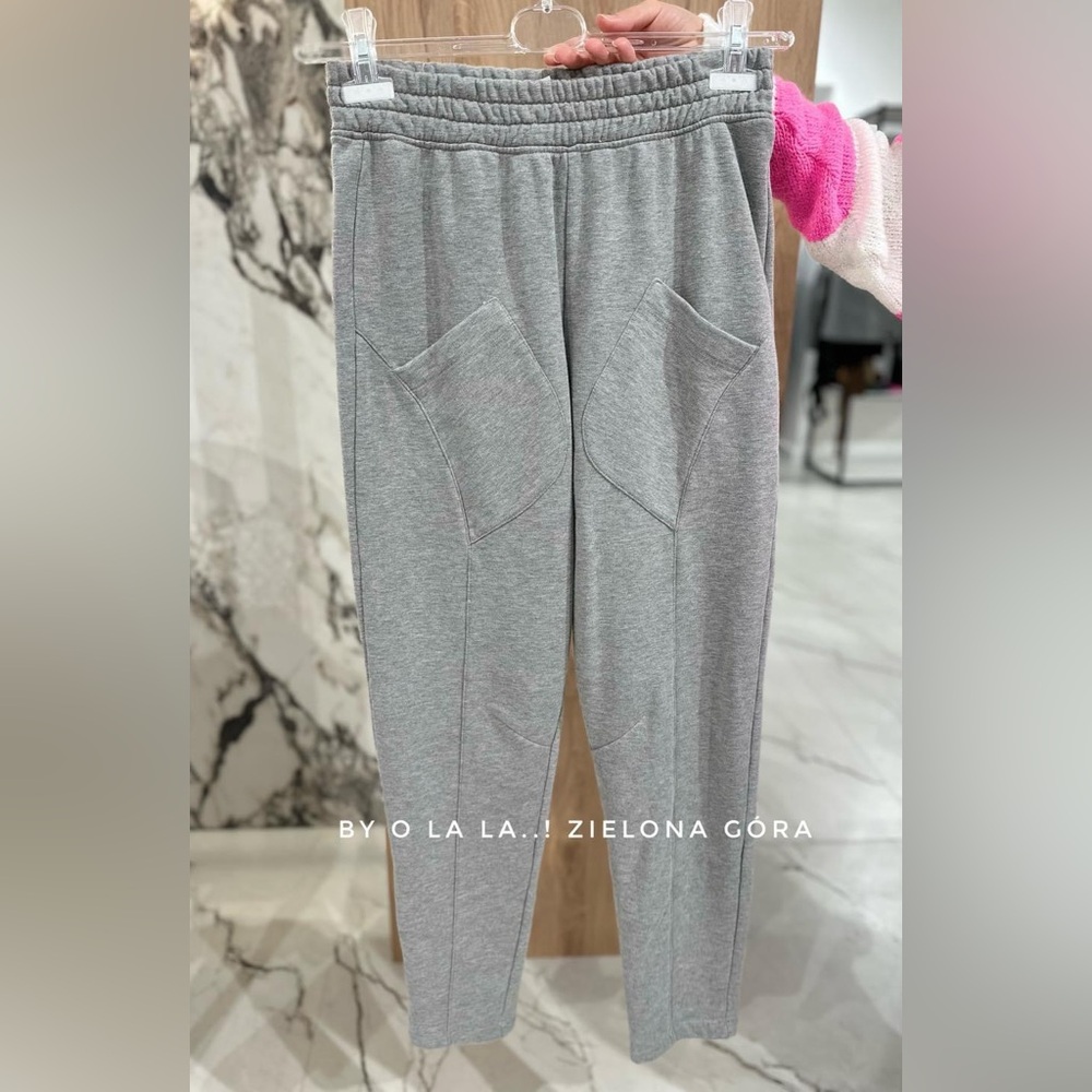 Jogger sweat pants size L “ by o la la “